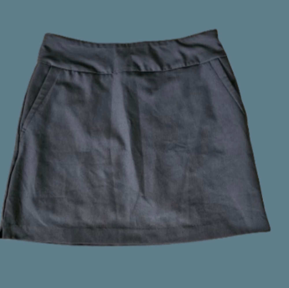 NWOT Tail Golf Essential Skorts